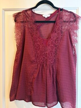 Lovestitch Women’s Lacy Burgundy Blouse size Medium